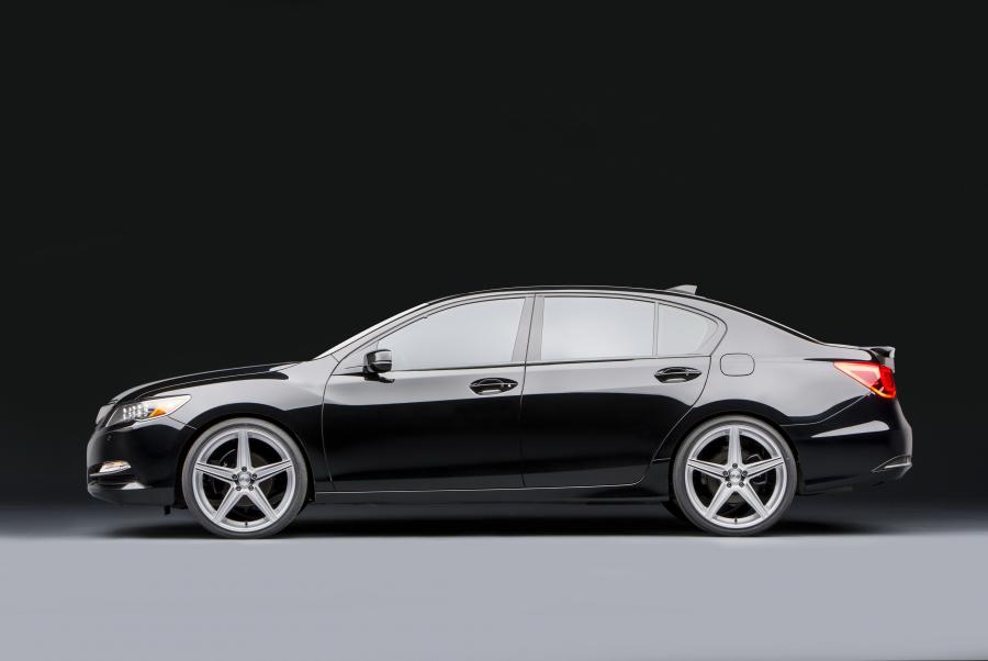  Acura RLX Urban Luxury 2013 года  (фото 2 из 3)